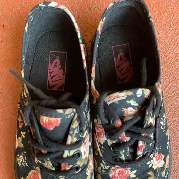 Kids Floral Vans - Picture 4 of 5